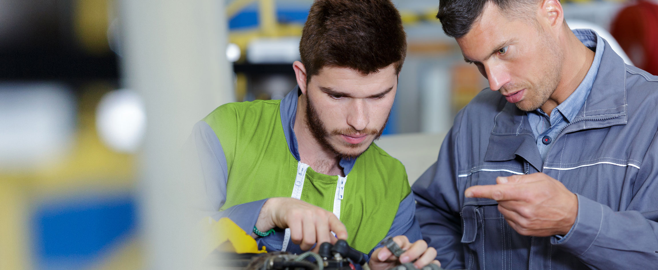 Mechatroniker / Kunststofftechniker (m/w/d)